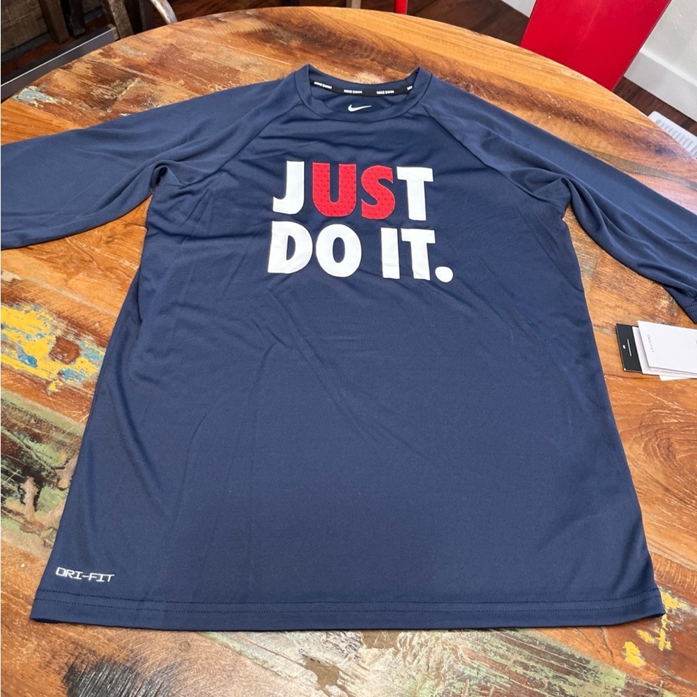 NWT Nike Youth Boys Swim Shirt